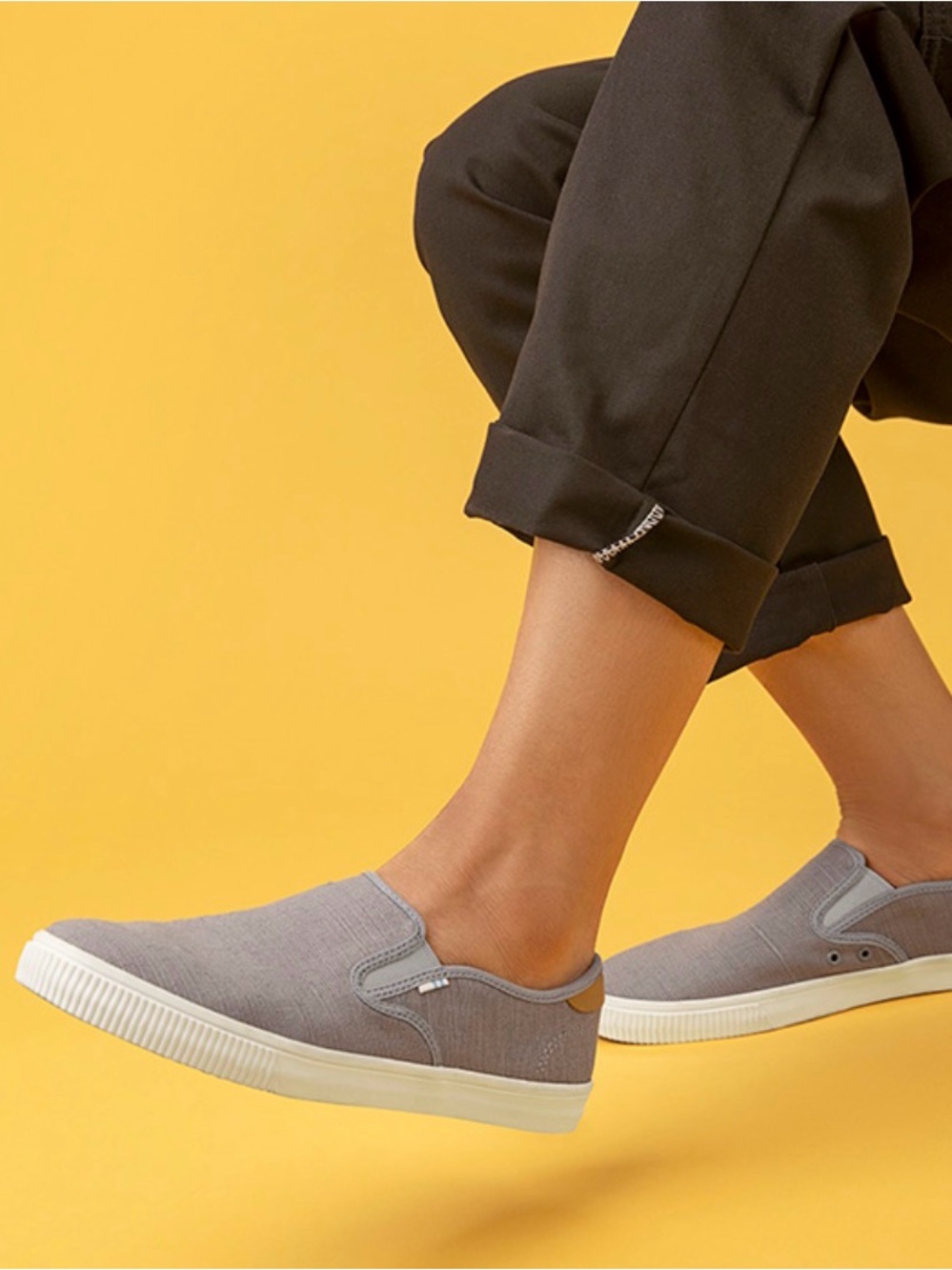 Toms Men's Slip-On Canvas Loafers in Light Gray